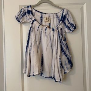 NWT pplaclothing top. Size m. On or off the shoulder